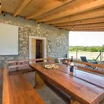 Krk Patak Tatil Evi